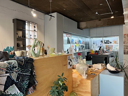 트렌디한 서울 용산 편집샵 로파서울 취향을 찾아 떠나는 여정 - 38