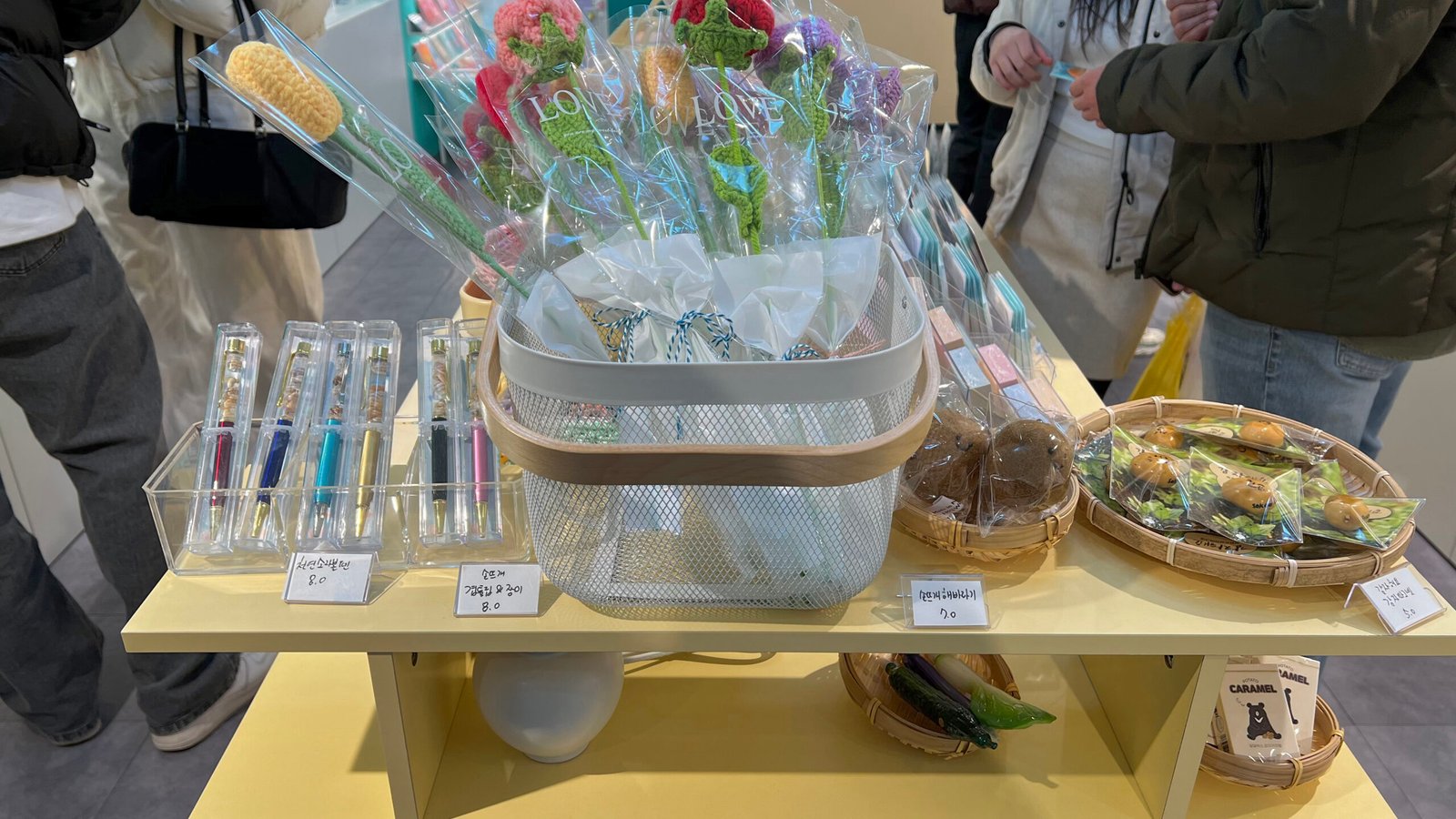 속초 기념품샵 신기루상점에서 오징어순대 마그넷 사왔어요 - 1