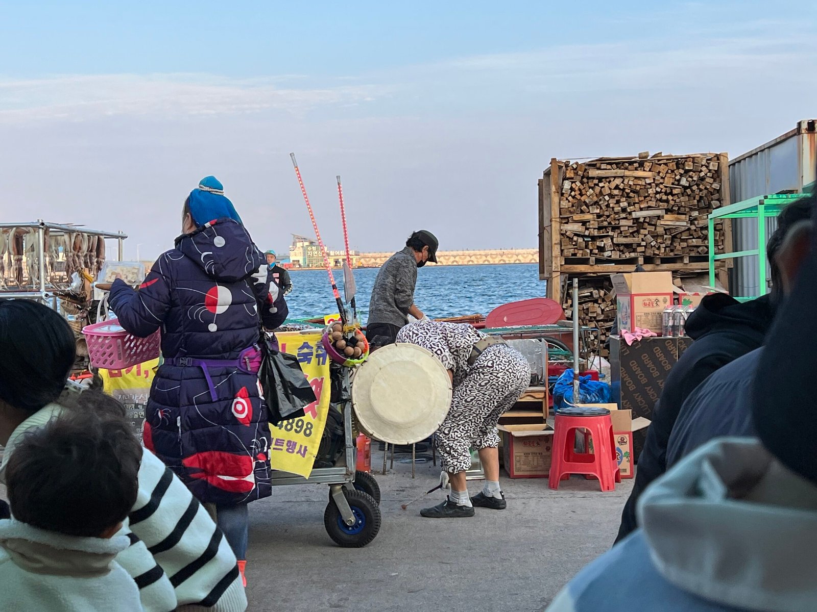 속초 오징어난전 동명항 14호 거성호 양미리 도루묵 오징어회 - 11