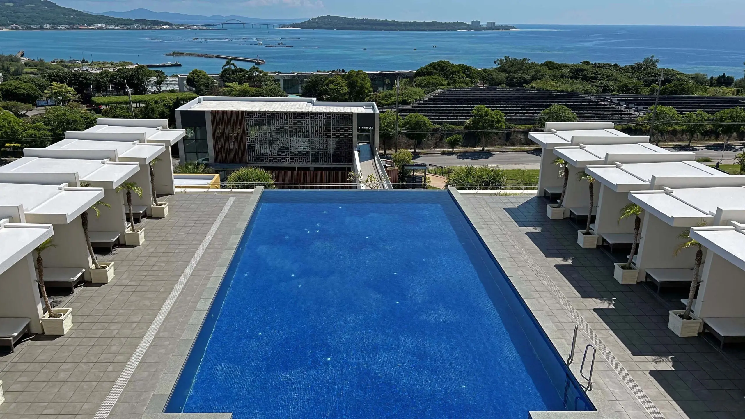 알라 마하이나 콘도 호텔 오키나와 북부 가성비 숙소 추천┃수페리어룸, 수영장, 대욕장 이용 후기 - 1