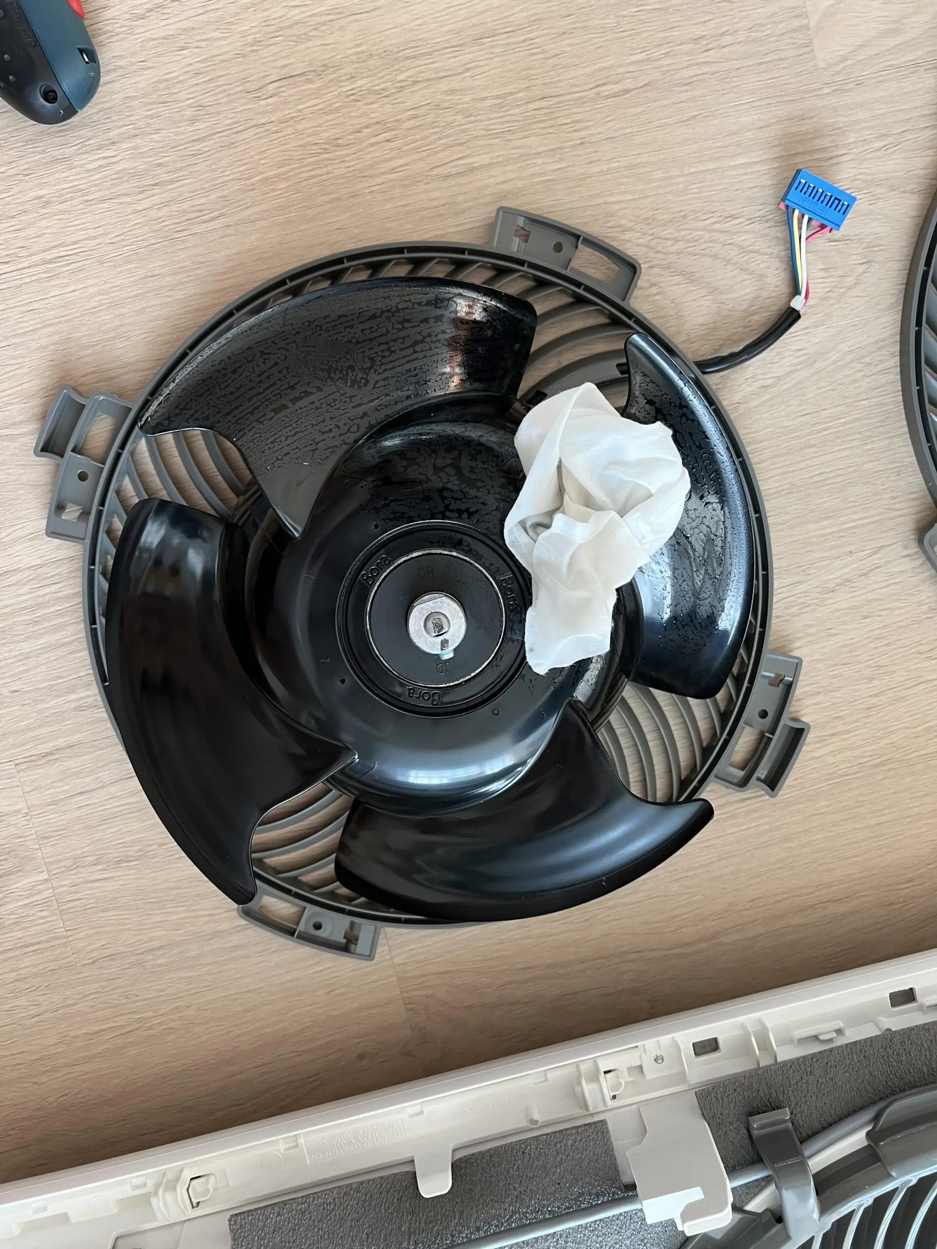 삼성 무풍에어컨 청소 셀프 분해 및 시큼한 냄새 해결법┃AF17R7573WS 모델 완벽 가이드 - 22