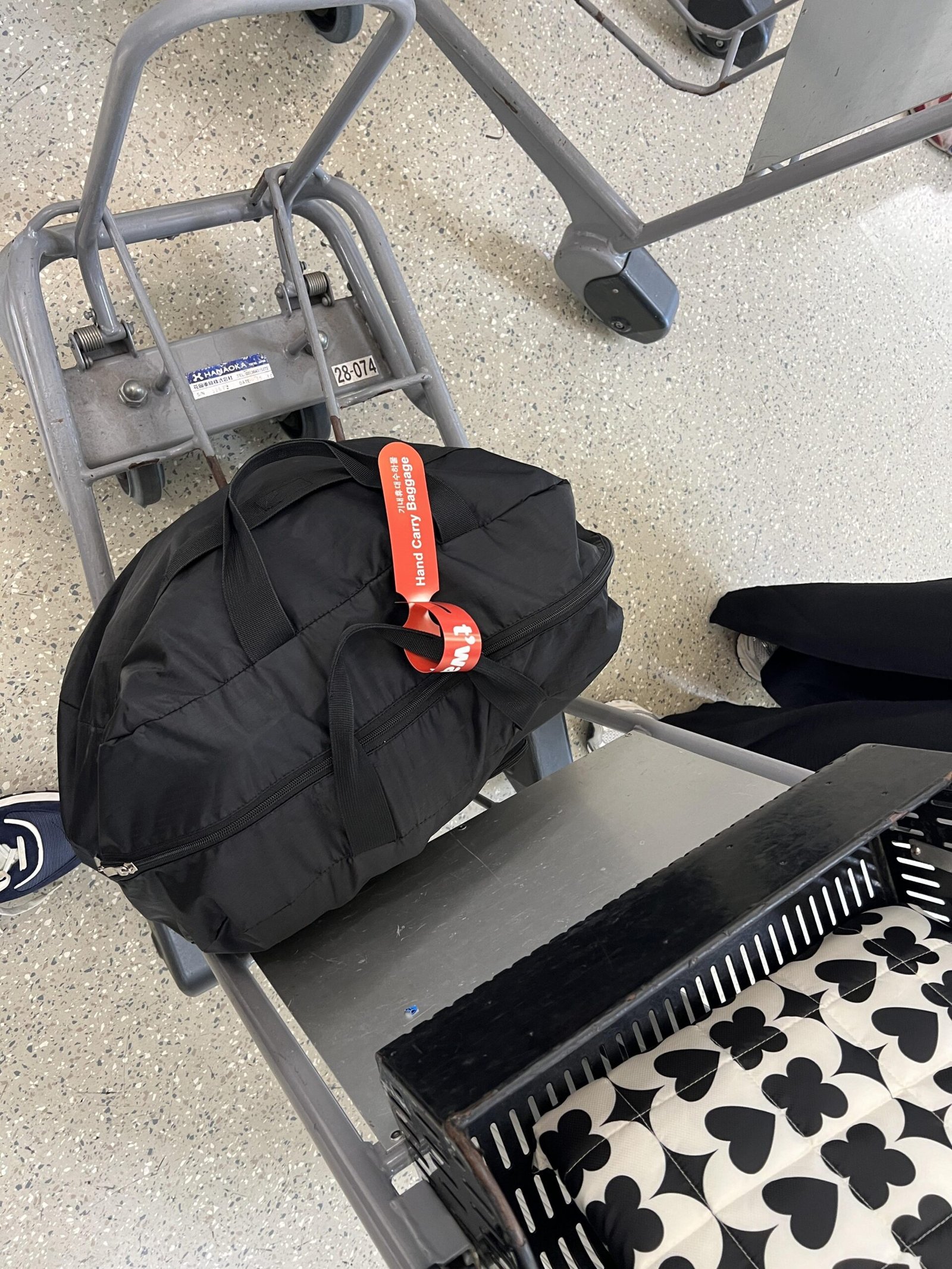 오키나와 귀국 티웨이항공 TW272편 16열 비상구 유료좌석 후기 - 4