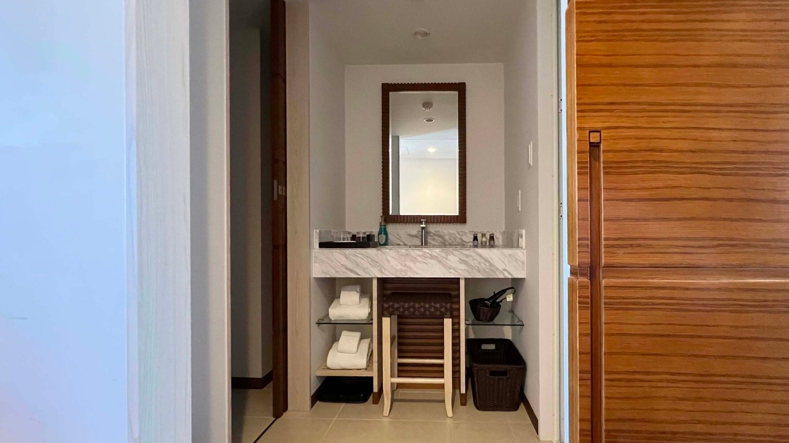 알라 마하이나 콘도 호텔 오키나와 북부 가성비 숙소 추천┃수페리어룸, 수영장, 대욕장 이용 후기 - 24