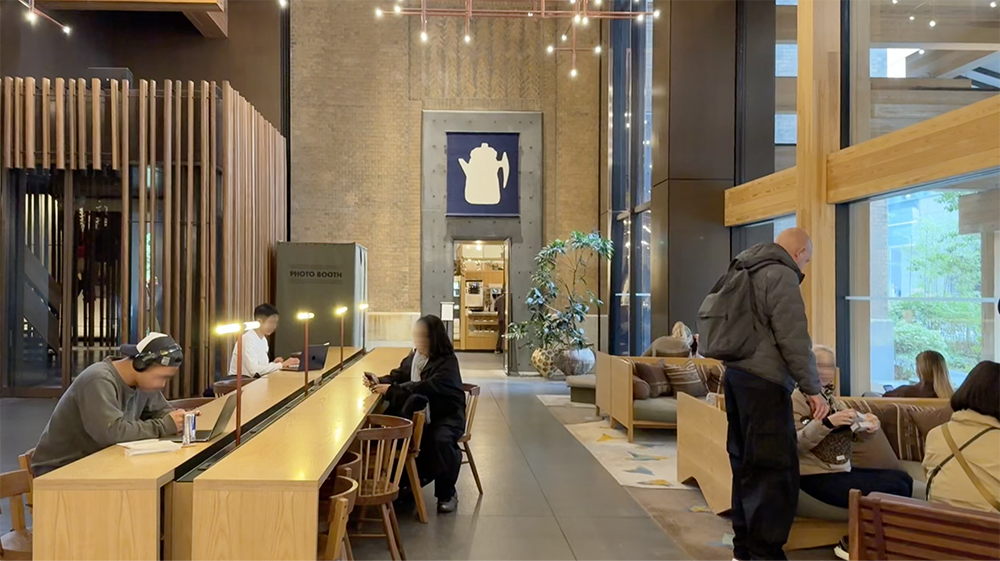 스텀프타운 커피 로스터스 Stump Town Coffee Roasters 로비에서 마셔도 된다