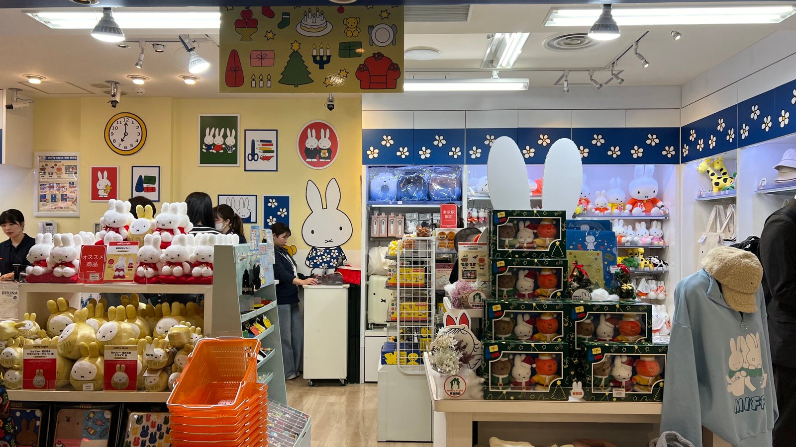 캐릭터 스트리트 도쿄역 쇼핑 스팟 추천 ┃ 위치 및 인기 매장 방문 후기 - 10