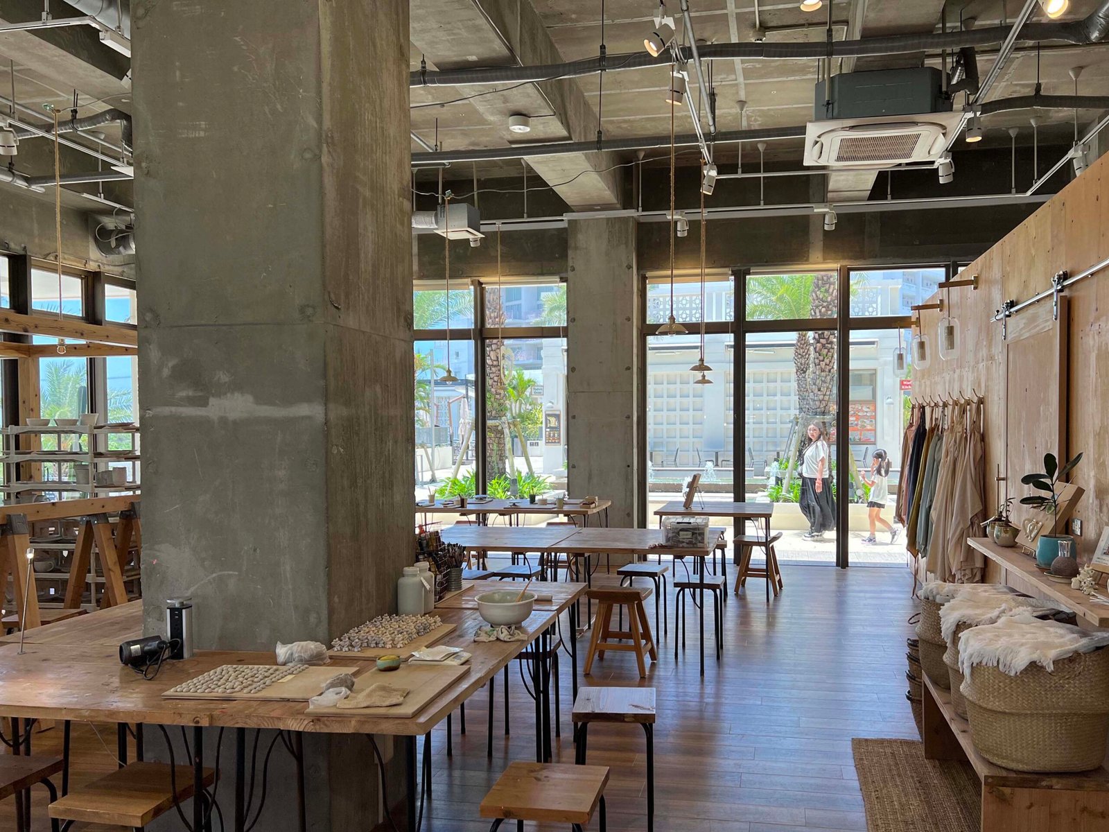 오키나와 북부 쇼핑 하나사키 마르쉐 쇼핑몰 우미카지 마켓 카이소우 43 pottery - 40