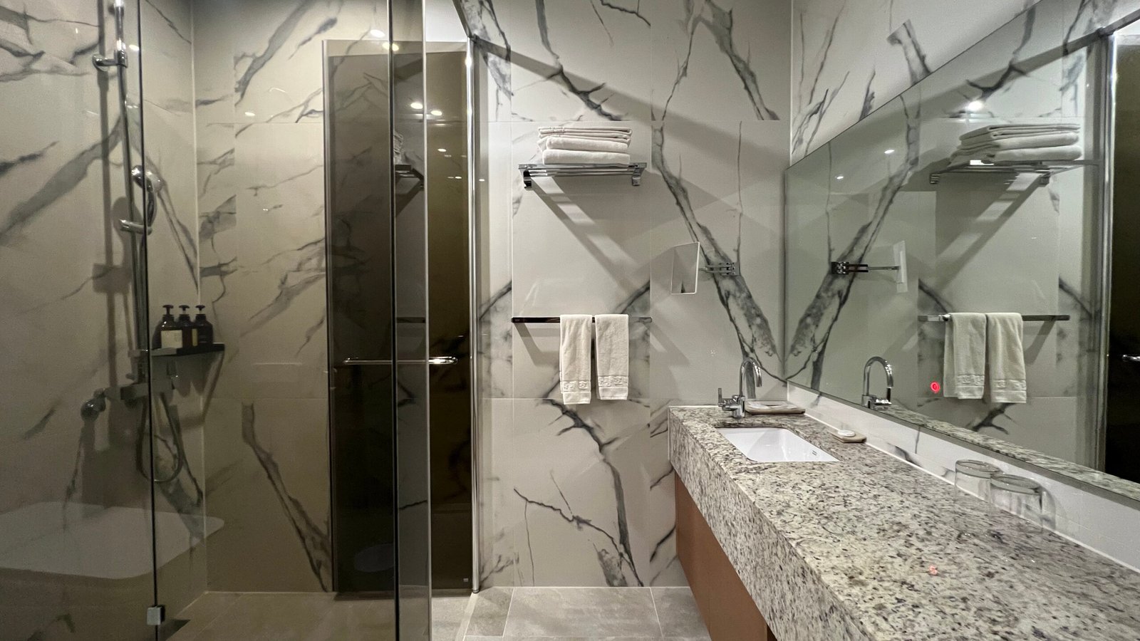 호텔 꽃심 화장실