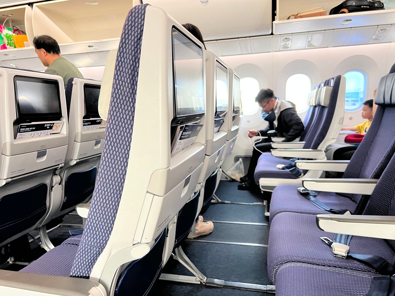 에어프레미아 온라인 체크인 방법과 YP801편 탑승 후기(홍콩행) - 17