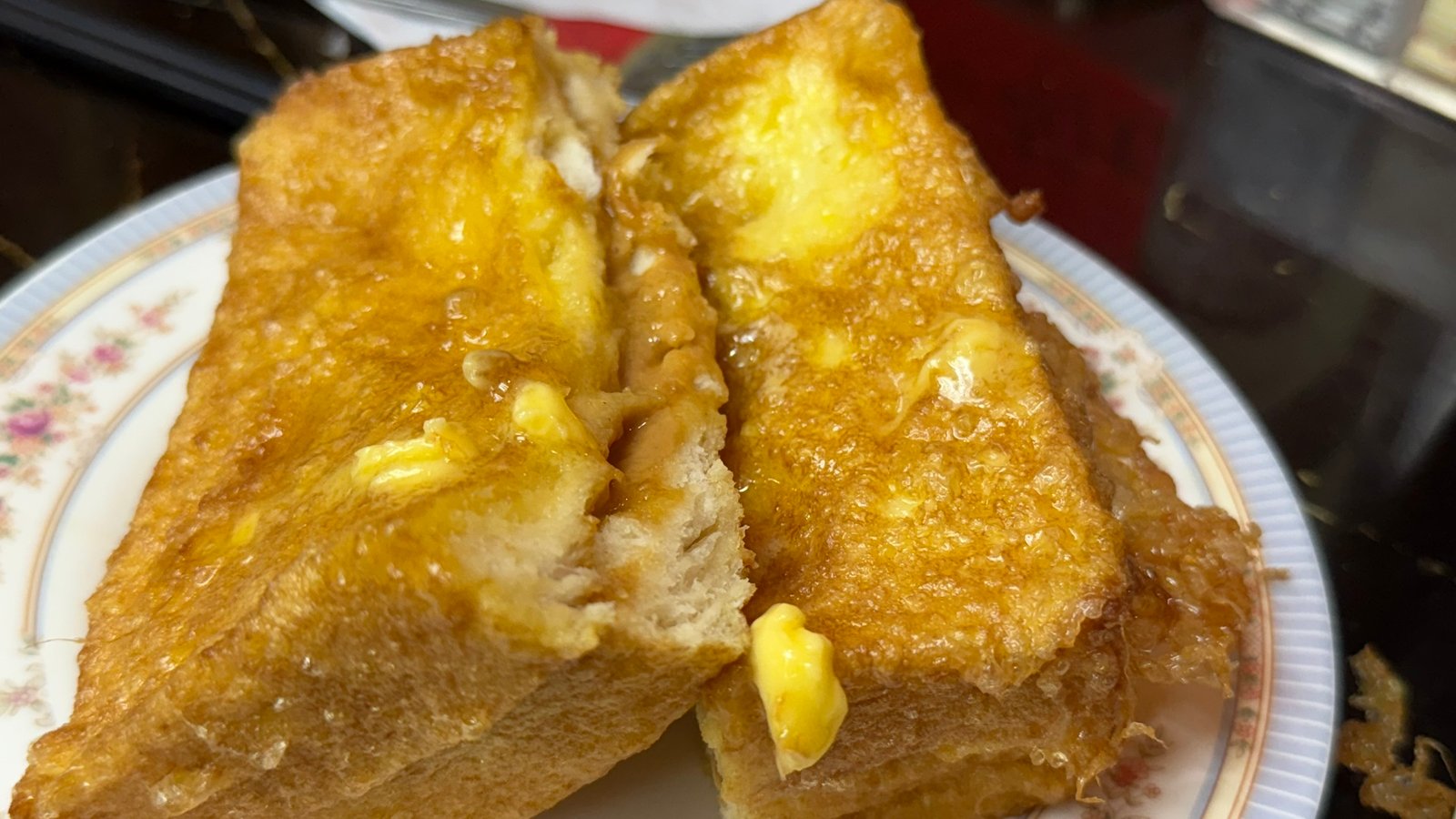 홍콩 차찬탱 추천┃현지인 감성 가득한 先滋先覺에서 즐기는 파인애플 번과 똥랭차 - 11