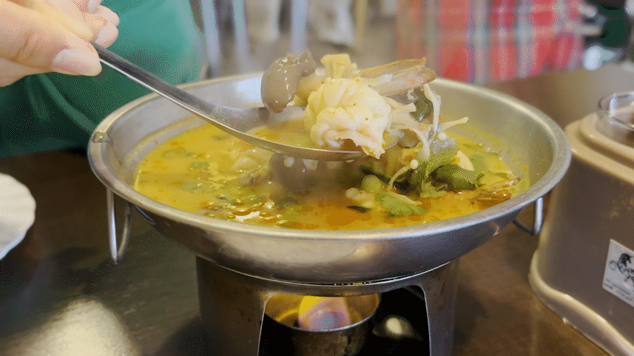 교토역 근처 맛집 크루어 갱 타이 간판 똠양꿍