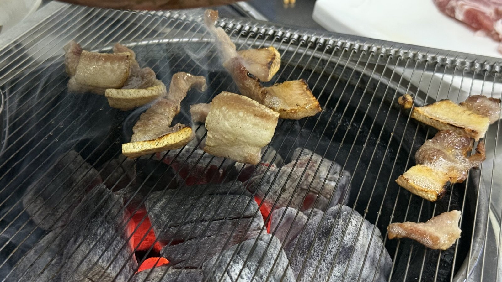 빽가네 뒷고기 경주 맛집 탐방기┃쫄깃한 고기 식감과 구수한 된장찌개의 조화 - 7