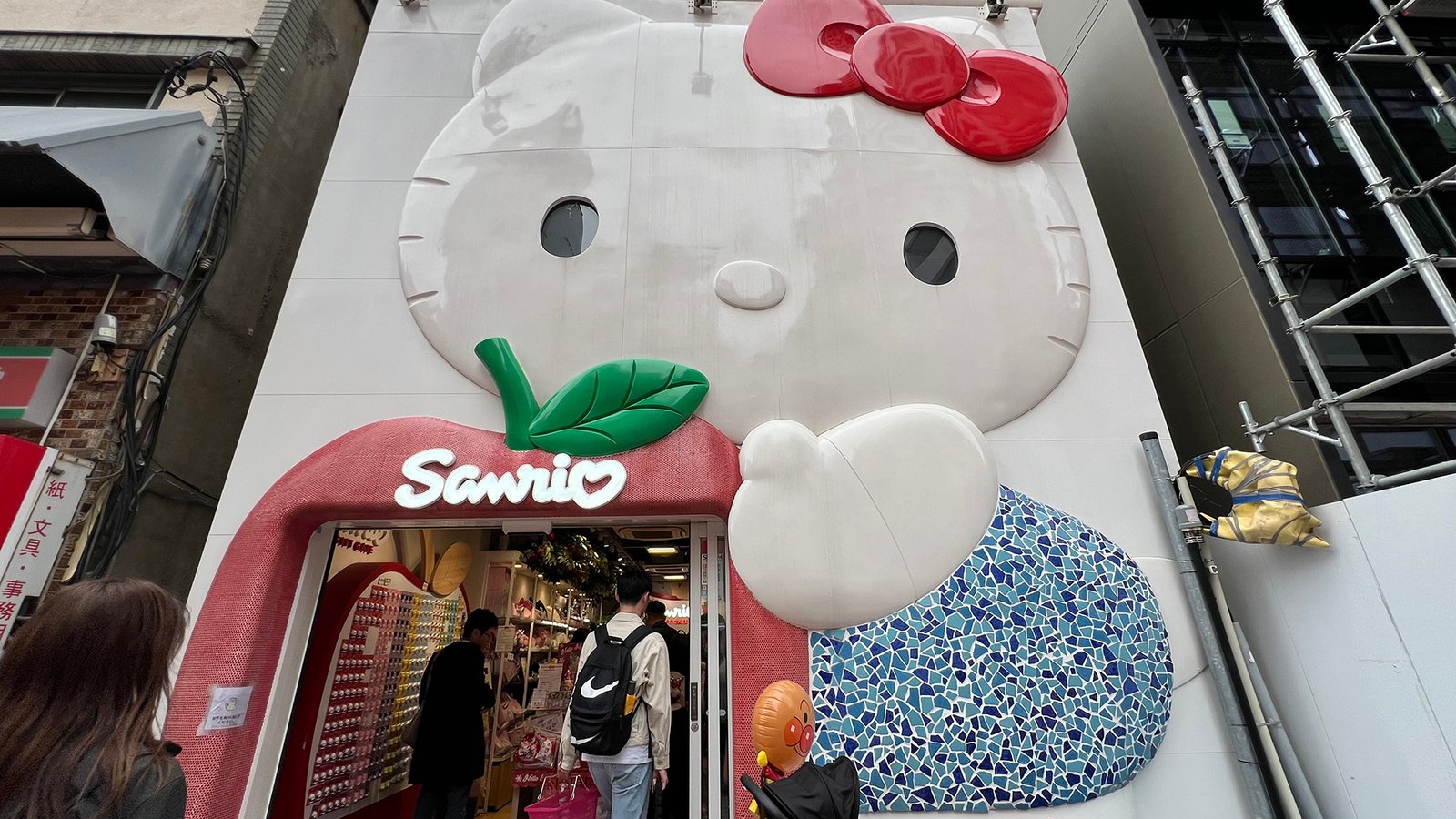 도쿄 산리오 기프트샵 입구